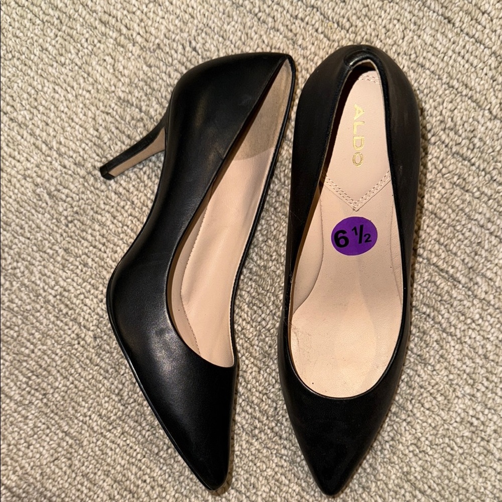 Aldo Black Stiletto Heels Classic Elegance